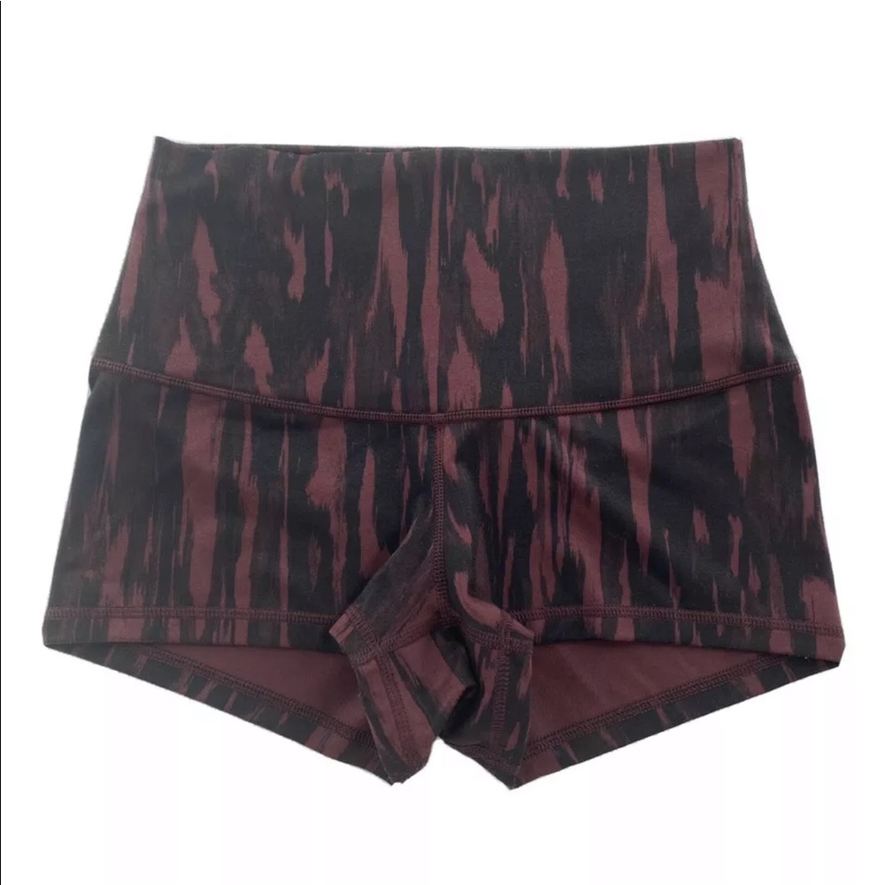 Lululemon Boogie Short (Roll Down) *Full-On Luon